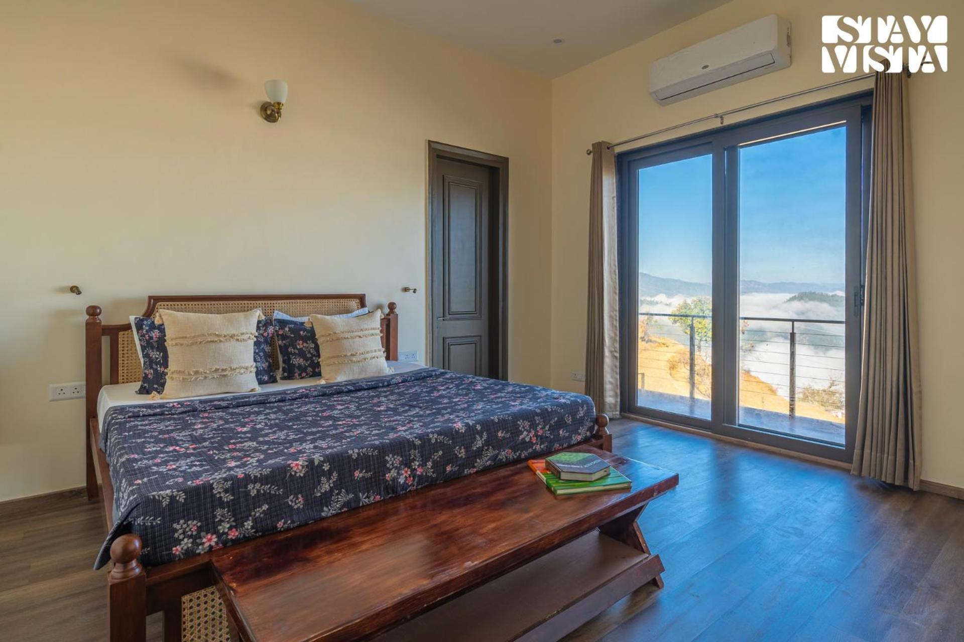 Stayvista At Amulyam Villa With Lawn & Bonfire Mukteshwar Exteriér fotografie
